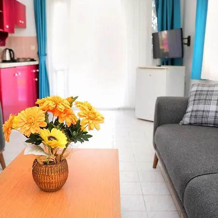 Nergis Apart Otel Bitez