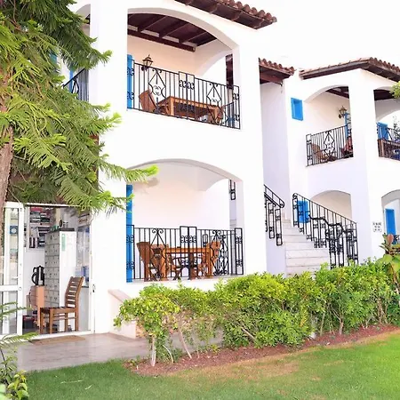 Villa Nergis Lägenhetshotell Bitez