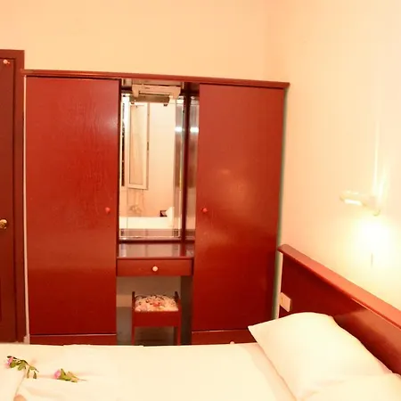 Hotel apartamentowy Nergis Bitez