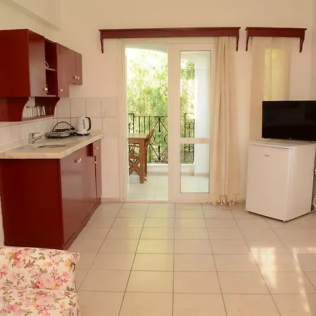 Apart Otel Nergis Bitez
