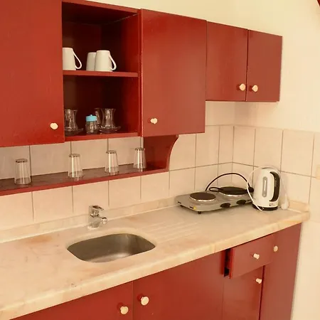 Apart Otel Nergis Bitez