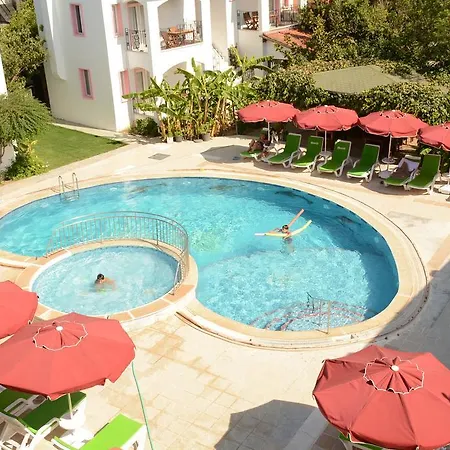 Apart Otel Nergis Bitez