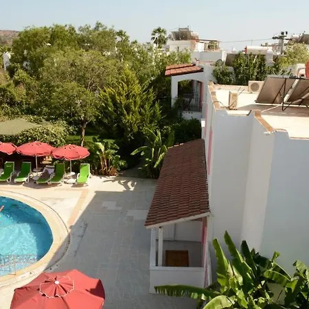 Nergis Aparthotel 4*