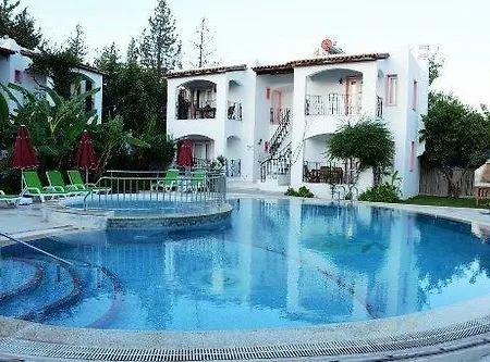 Nergis Apart Otel Bitez