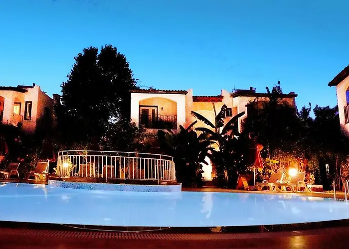 Nergis Aparthotel 4*